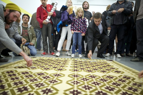 Le devin loin du village